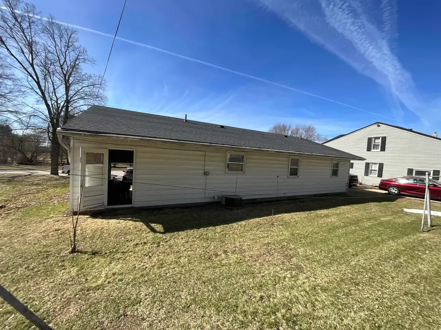 221 Mission Street, Strawberry Point, IA 52076 - #3