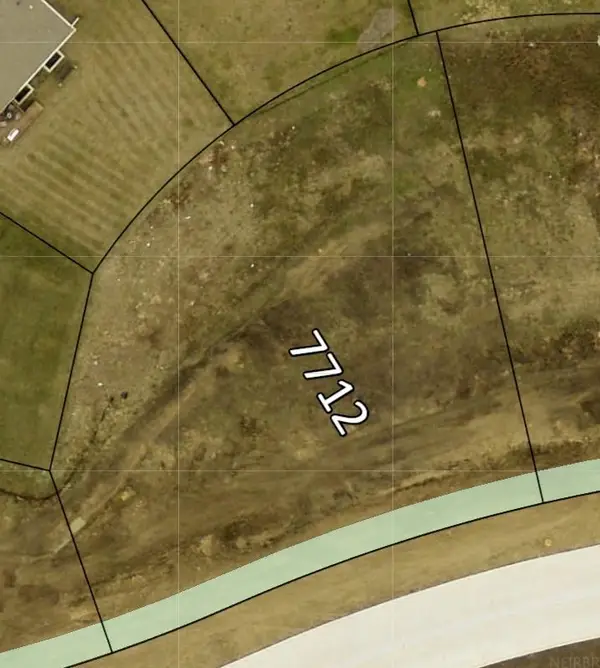 7712 SW Keypoint Drive, Cedar Rapids, IA 52404