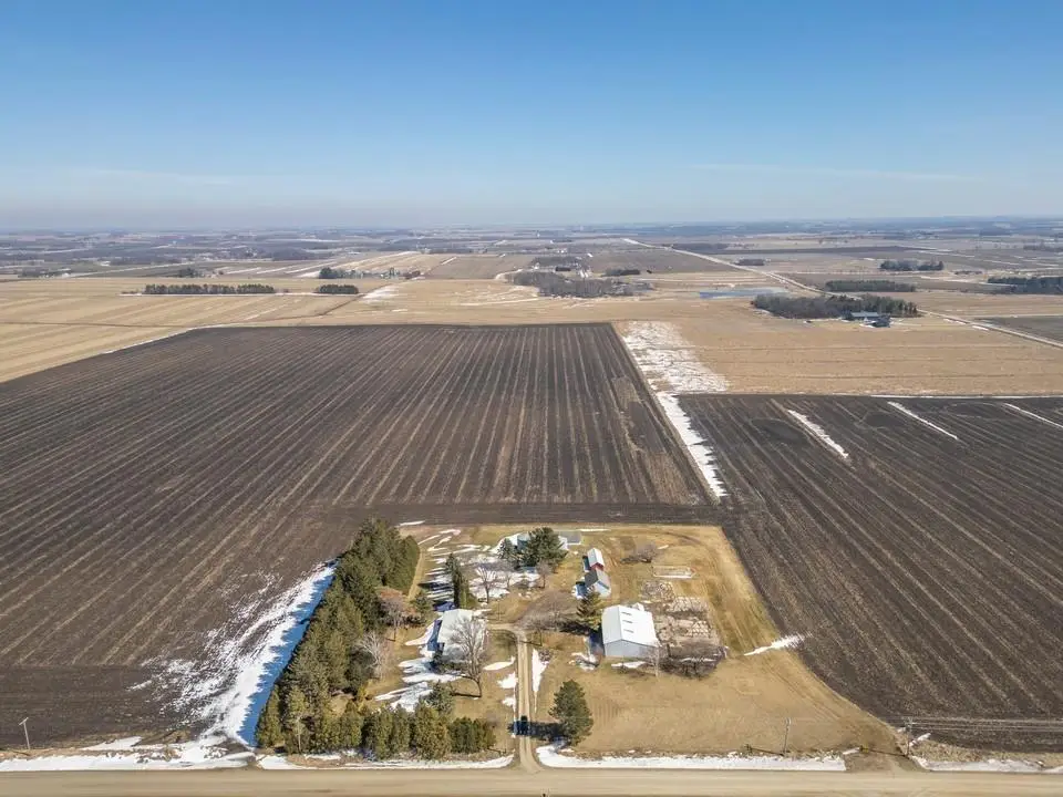 1772 Timber Avenue, Charles City, IA 50616 - #1