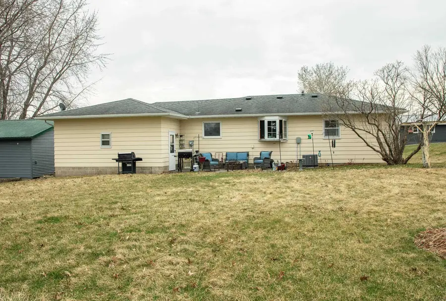 103 Primrose Lane, La Porte City, IA 50651 - #2