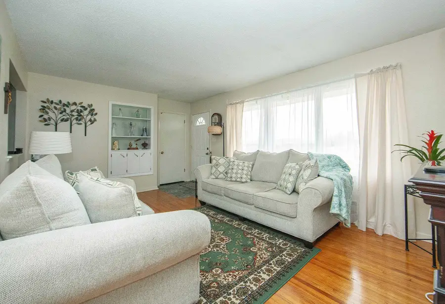 103 Primrose Lane, La Porte City, IA 50651 - #3