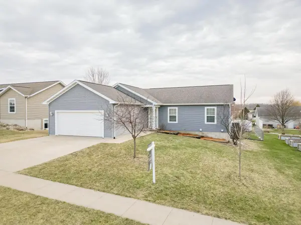 3610 Viola Drive, Waverly, IA 50677