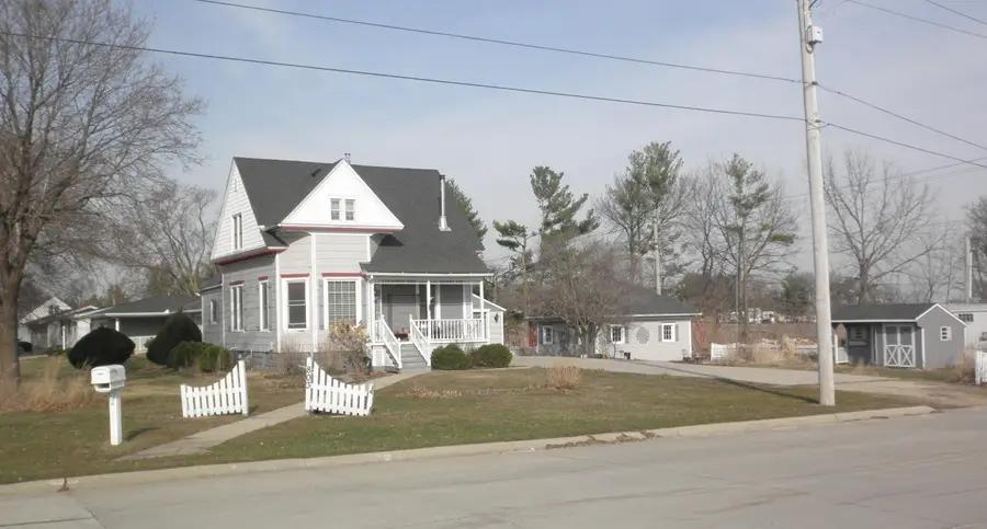 803 N 10th Street, Osage, IA 50461 - #3