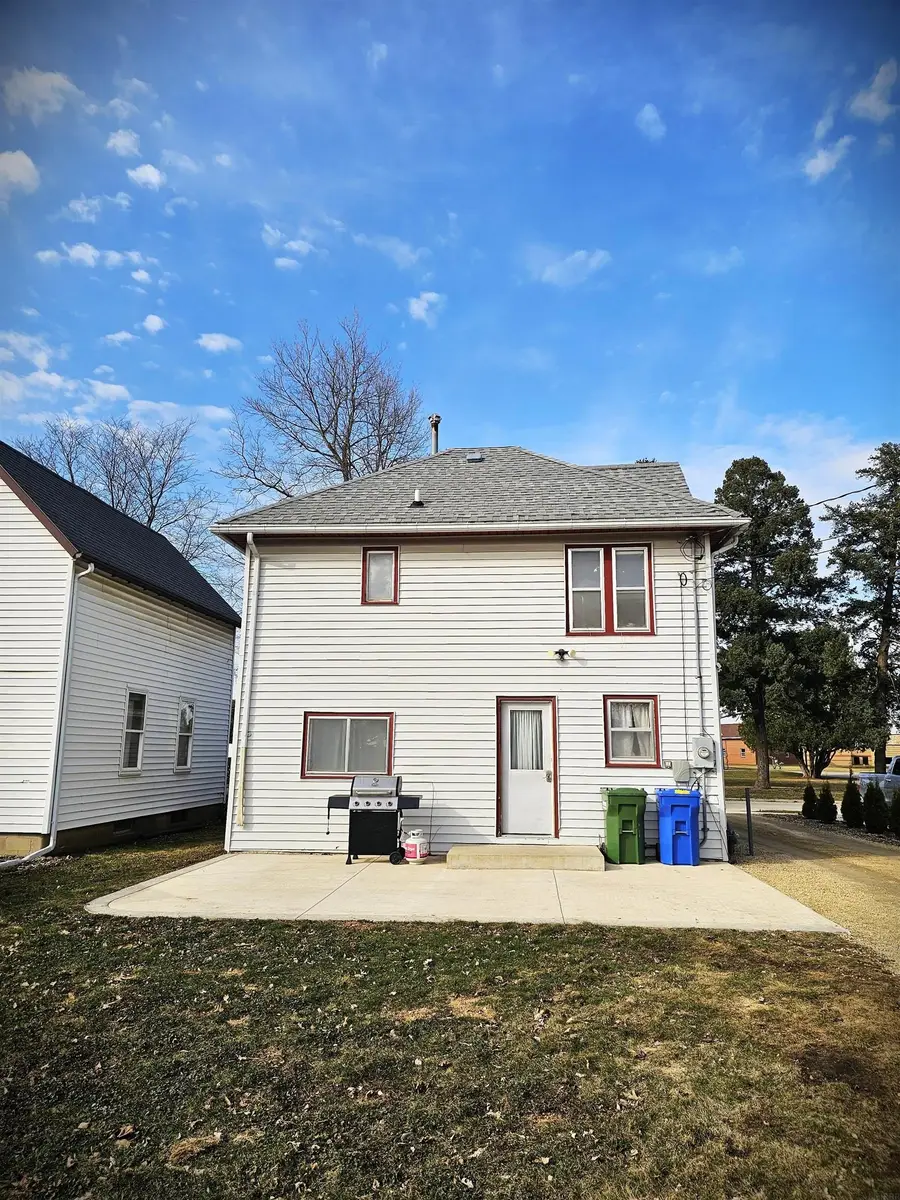 245 7th Ave. W, Cresco, IA 52136 - #3