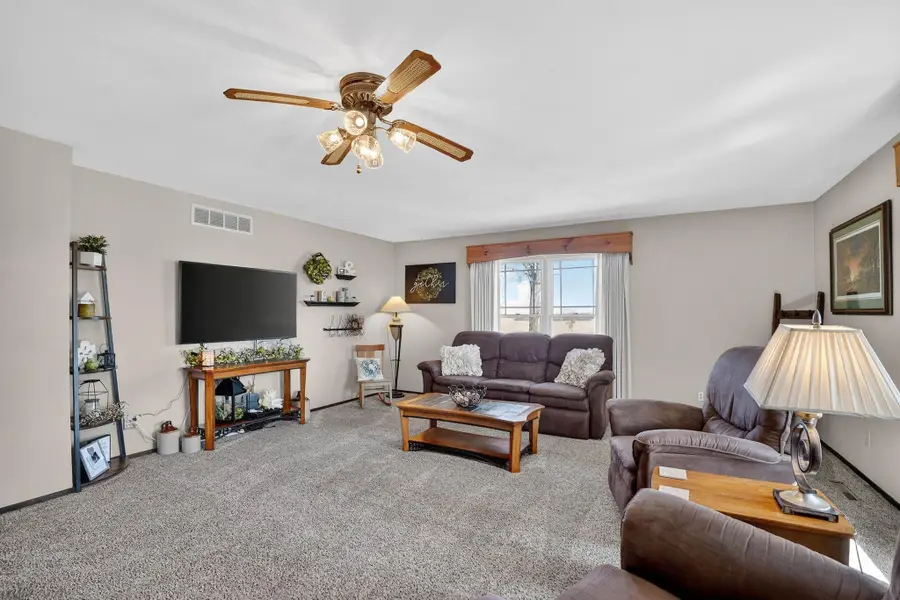 11145 Kimball Avenue, Waterloo, IA 50701 - #3