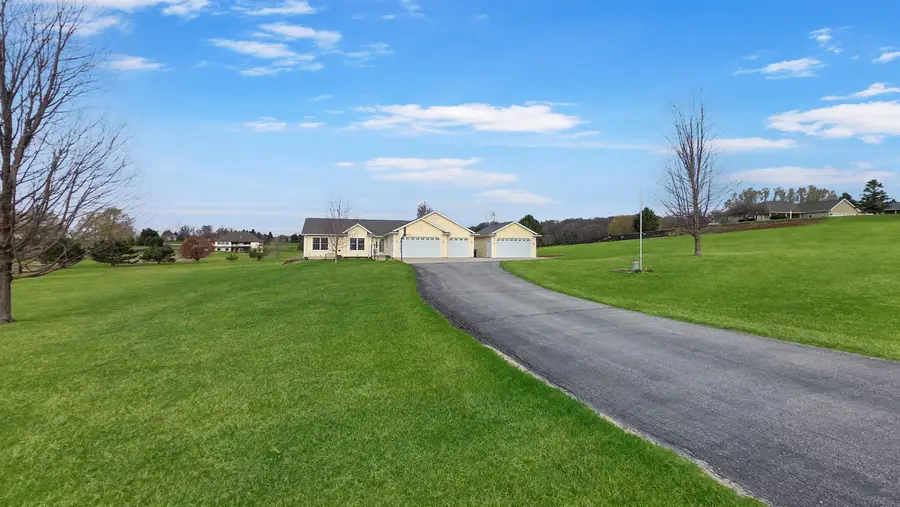 32445 Vail Avenue, New Hartford, IA 50660 - #2