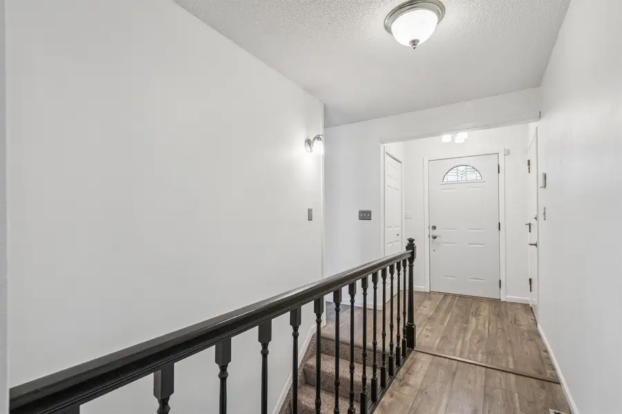 2216 W 8th Street, Cedar Falls, IA 50613 - #3