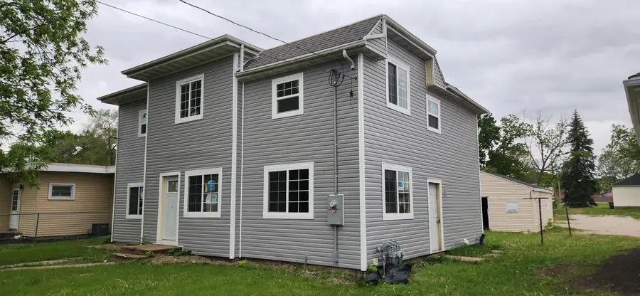 406-408 Gladys Street, Waterloo, IA 50702 - #2