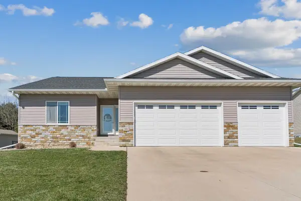 580 W Central Street, Raymond, IA 50667