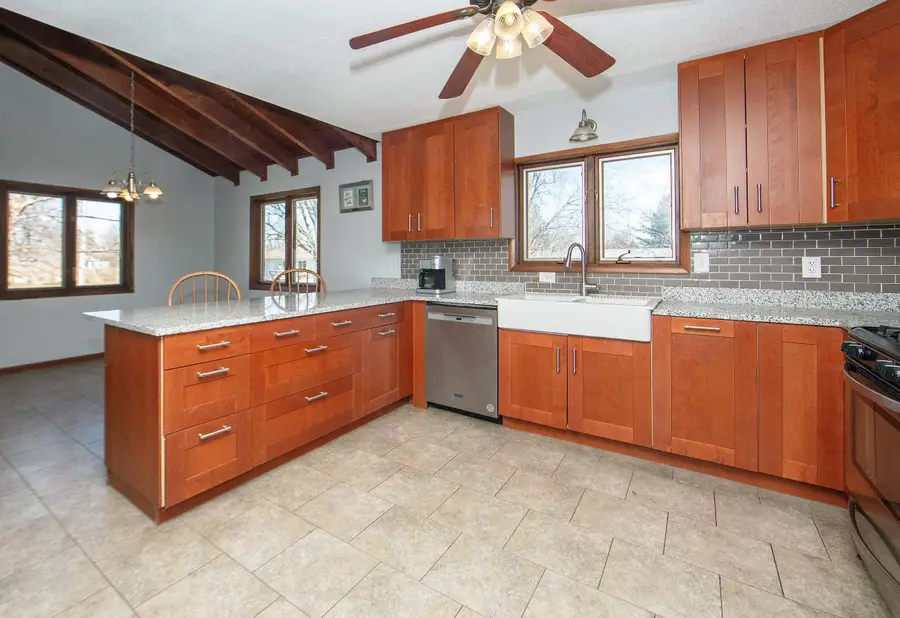 406 Monroe Street, Dysart, IA 52224 - #3