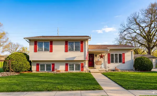 714 Quincy Street, Waterloo, IA 50703