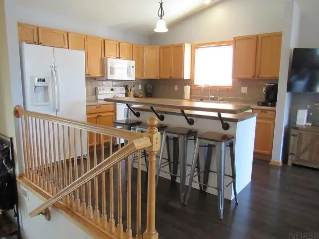 660 Saddleback Road, Marion, IA 52302 - #2