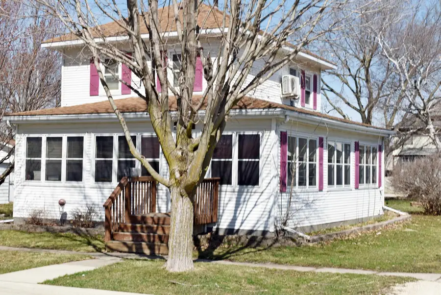 511 Oak Street, Osage, IA 50461 - #2