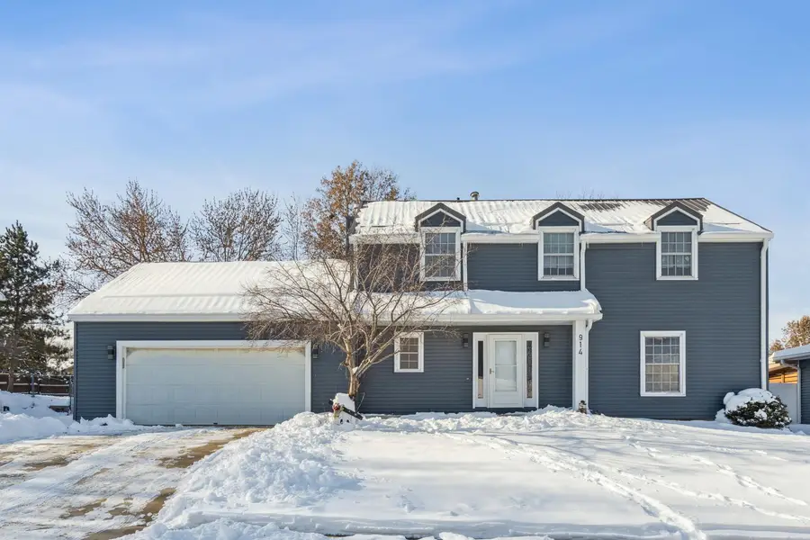 914 Lynda Road, Waterloo, IA 50701 - #3