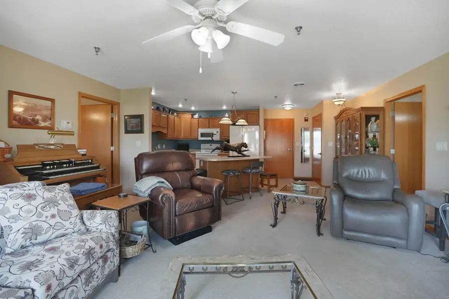 4305 Autumn Ridge Road #214, Cedar Falls, IA 50613 - #3