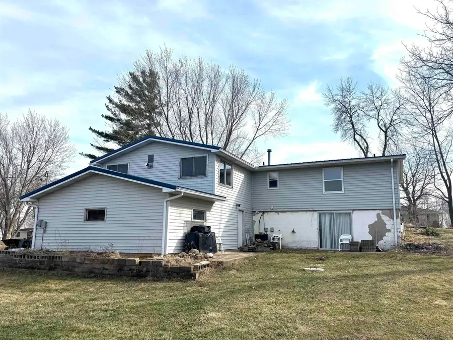 111 Skyline Drive, Guttenberg, IA 52052 - #3