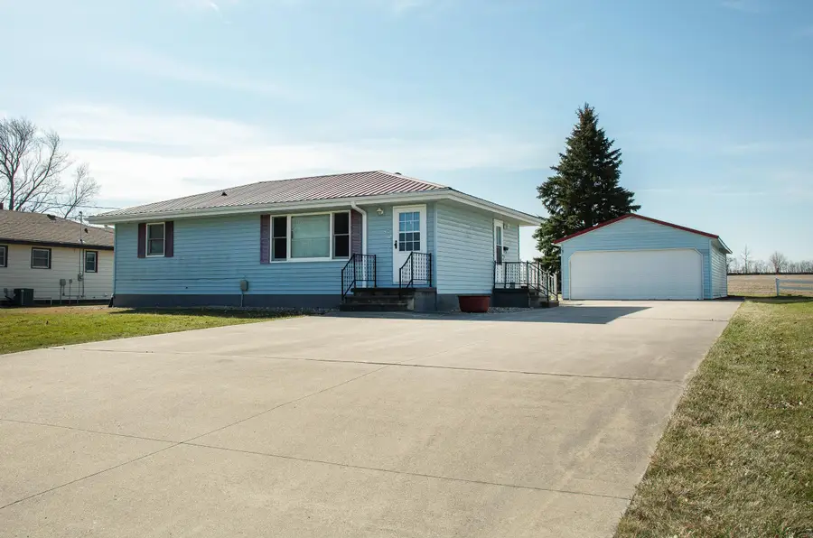 219 E South Street, Greene, IA 50636 - #2
