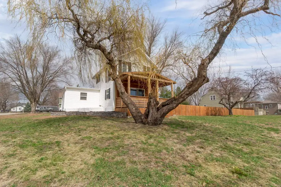 341 S Lake Street, Shell Rock, IA 50670 - #2