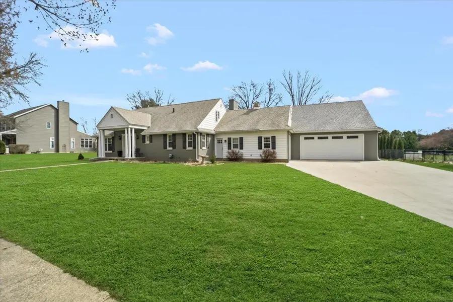 1026 Carriage Lane, Cedar Falls, IA 50613 - #2
