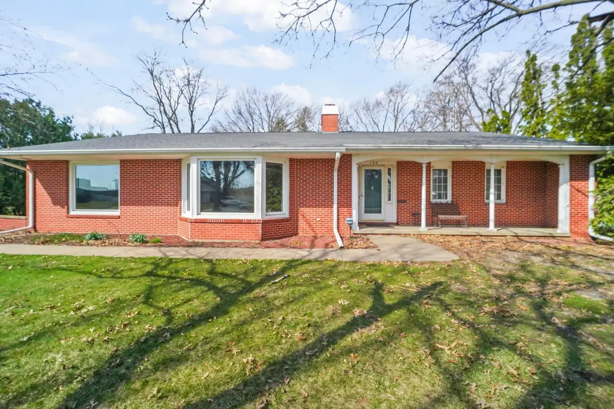 120 Kenway Rd., Waterloo, IA 50701 - #1