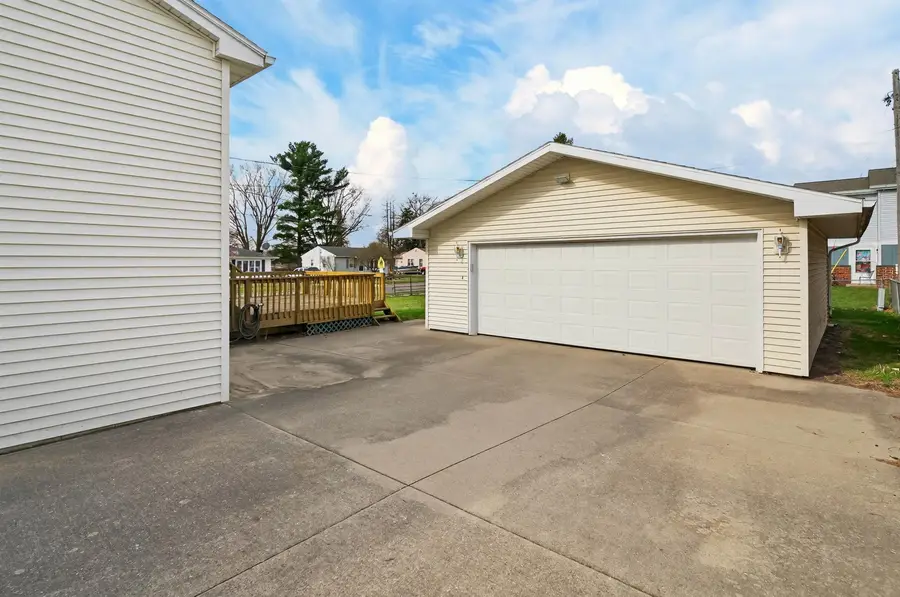 1266 Doreen Avenue, Waterloo, IA 50701 - #3