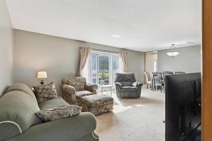 2610 Mcclain Drive, Cedar Falls, IA 50613 - #3