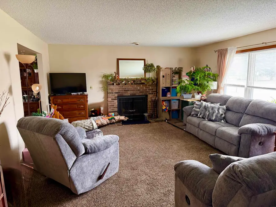 740-746 Olympic Drive, Waterloo, IA 50701 - #3