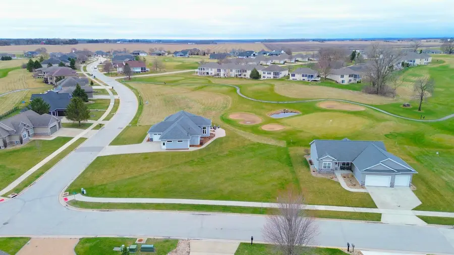 145 Eagle Ridge Dr., Waverly, IA 50677 - #3