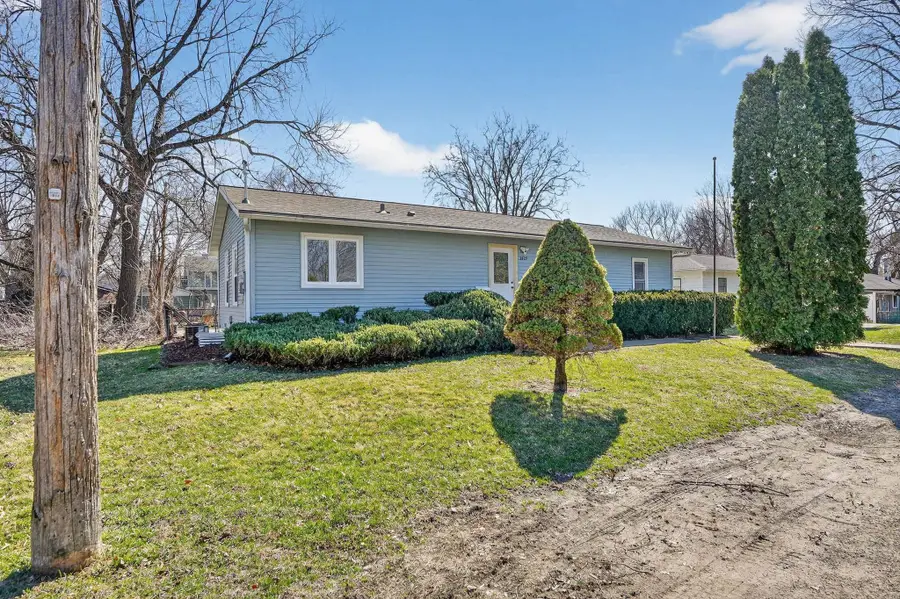 1619 W 2nd Street, Waterloo, IA 50701 - #3