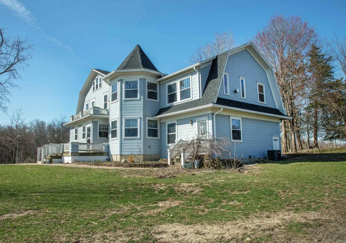 1789 235th St., Waverly, IA 50677 - #1