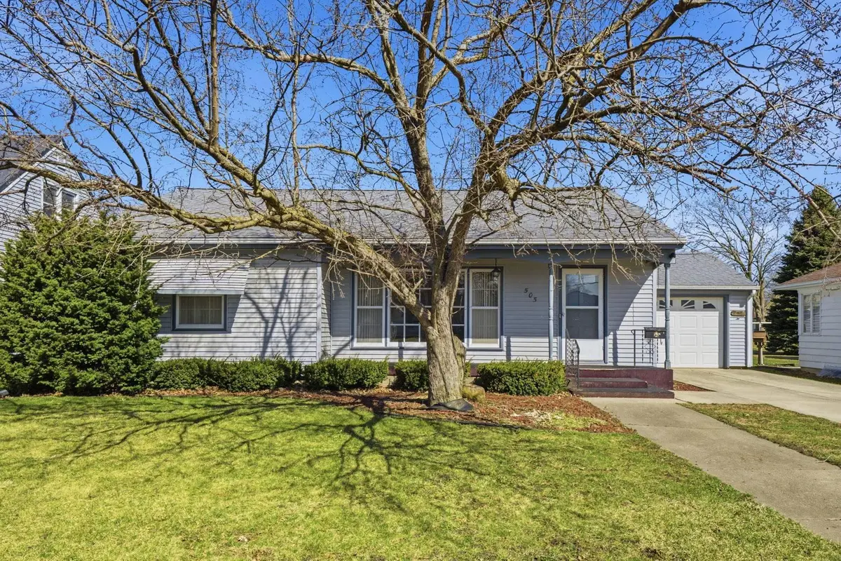 505 W Prospect Street, New Hampton, IA 50659 - #1