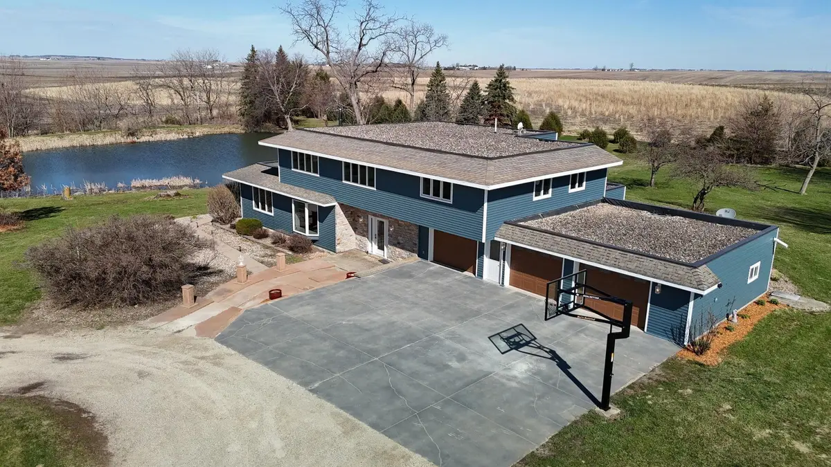 20509 290th Street, Parkersburg, IA 50665 - #1