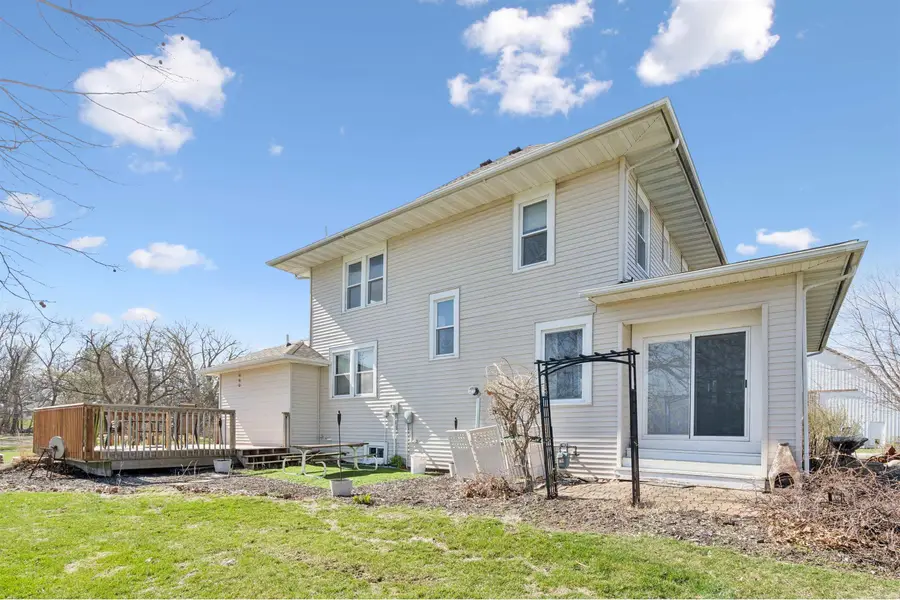 504 Tama Street, La Porte City, IA 50651 - #3