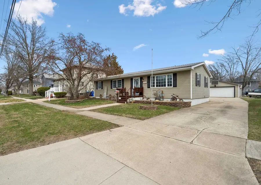 510 SW 6th Avenue, Independence, IA 50644 - #2