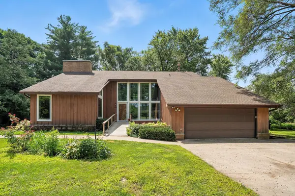 2488 239th Street, New Hampton, IA 50659