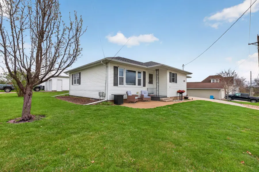 1620 6th Street, Gilbertville, IA 50634 - #2