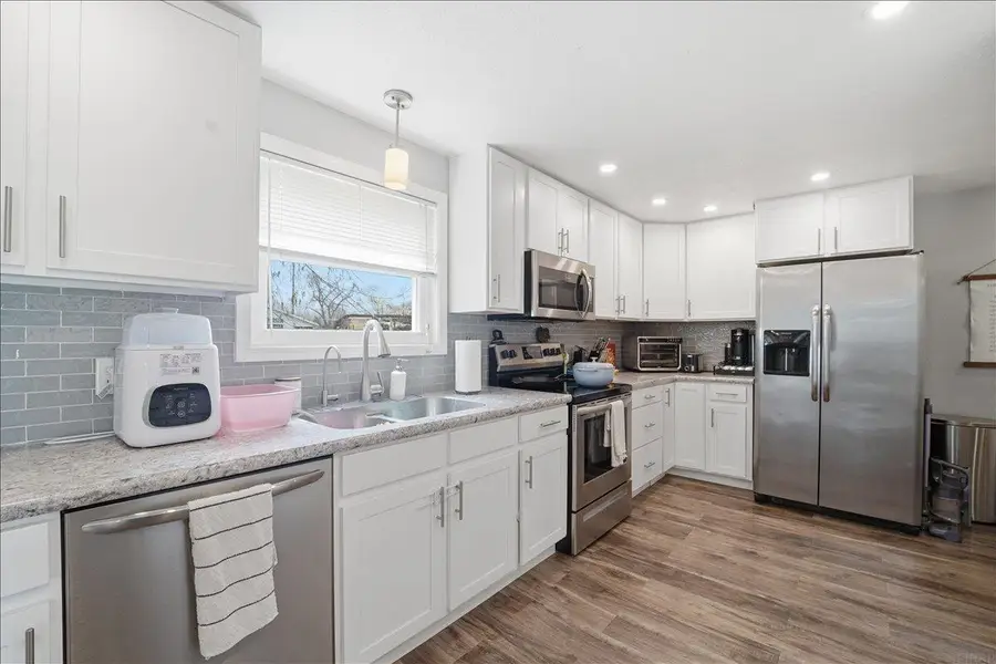 707 N Cherry Street, Shell Rock, IA 50670 - #3