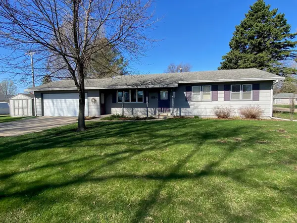 403 S 11th Street, Osage, IA 50461