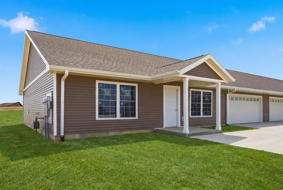 1303 Joe's Circle, Manchester, IA 52057 - #3