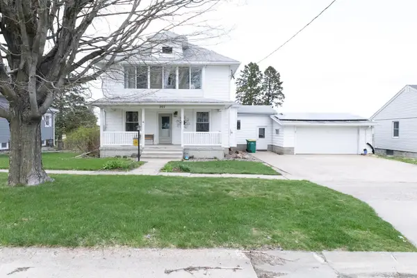 207 Truman Street, Luana, IA 52156