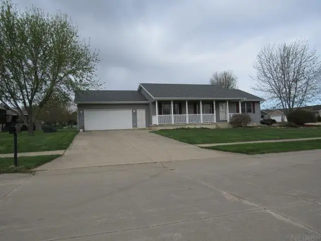 835 Breckenridge Drive, Monticello, IA 52310 - #1