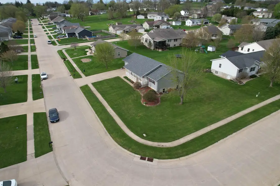 835 Breckenridge Drive, Monticello, IA 52310 - #2
