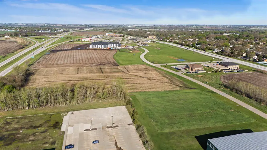 +/- 12.23 Acres Tower Park Drive, Waterloo, IA 50701 - #3