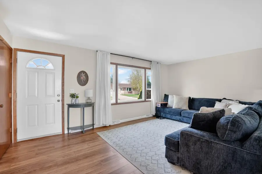 3134 Violet Drive, Waterloo, IA 50701 - #3