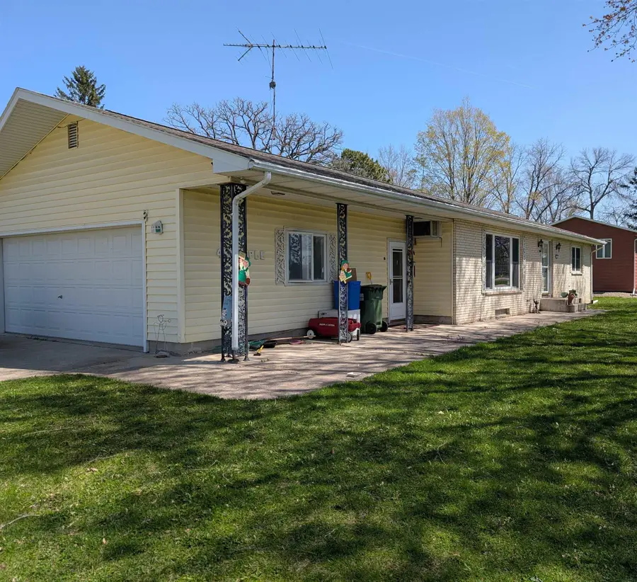 413 Maple Street, Elma, IA 50628 - #2
