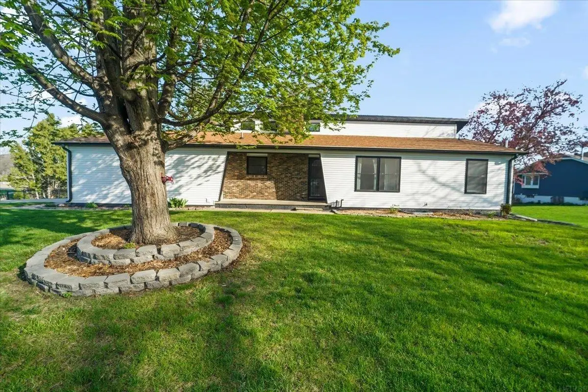 89 3rd Street, Hudson, IA 50643 - #1