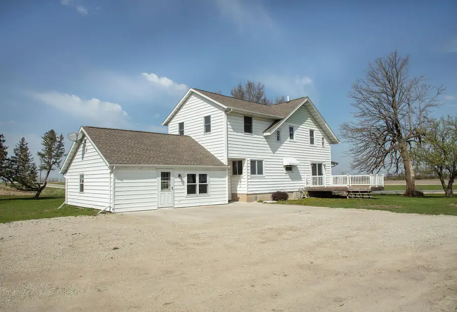 1614 Badger Ave, Plainfield, IA 50666 - #3