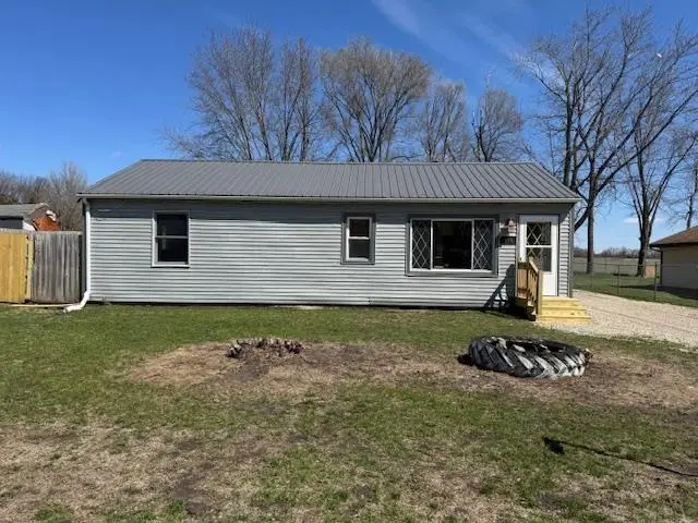 309 Elaine Drive, Waterloo, IA 50707 - #2