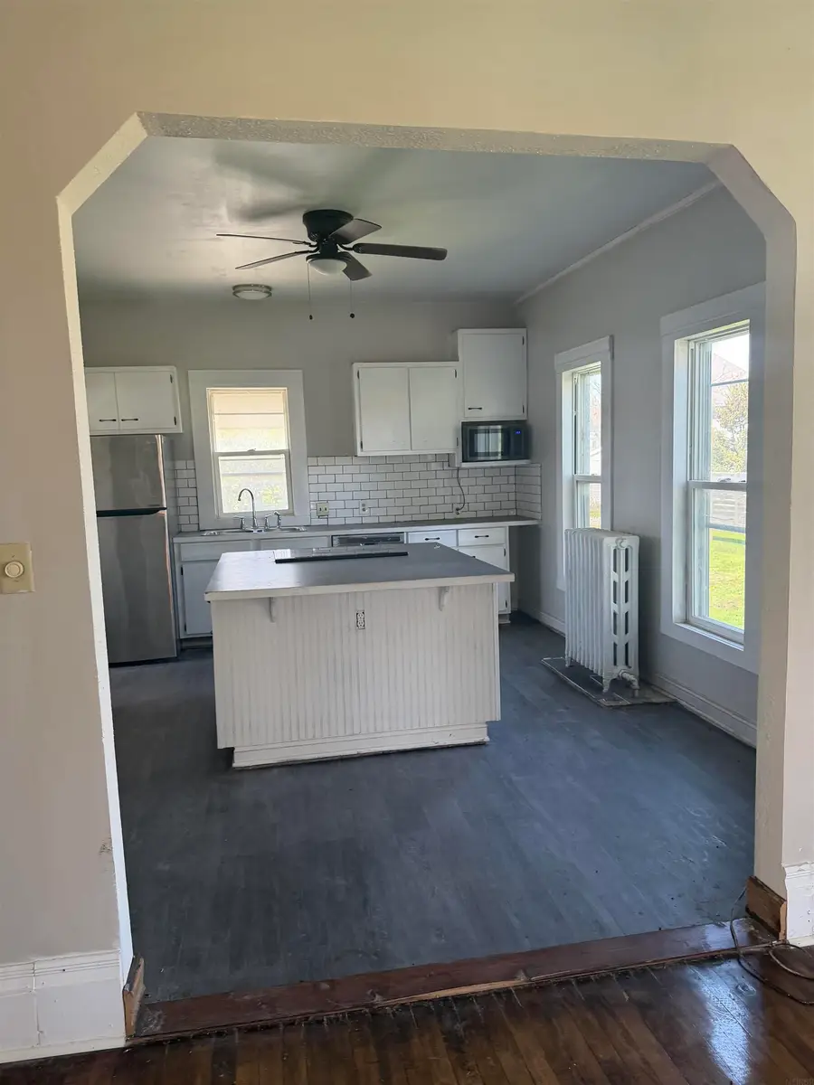 705 Crisman Street, Dysart, IA 52224 - #3