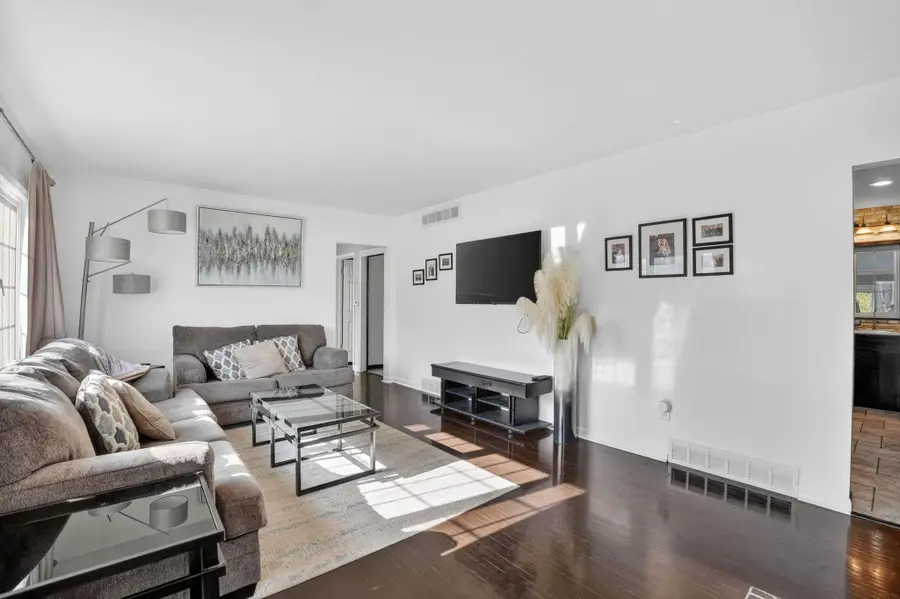 2519 Rownd Street, Cedar Falls, IA 50613 - #3